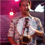 donne cours de SAXOPHONE tous niveaux, tous style